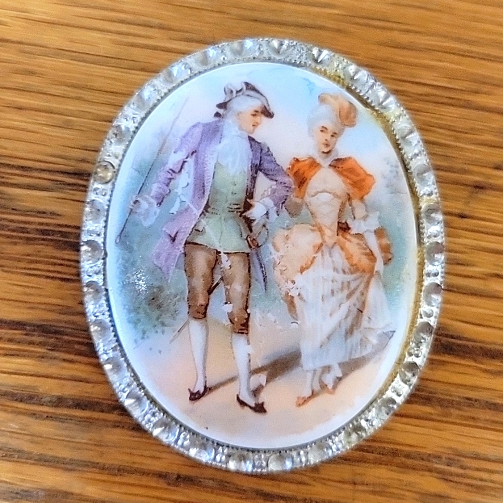 Vintage Victorian clip